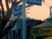 Bán nhà măt tiền đường Phan Vân Hân , P19 , Q.BT kế Quận 1 , DT 95m2 , giá 17Tỷ9 .