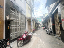 Cho thuê nhà 2 tầng,mái BTCT hẻm thông 4m đường Hưng Phú P10Q8
