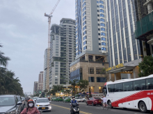 Chính chủ bán khách sạn Nguyễn Văn Thoại 3 bước chân ra biẻn Mỹ Khê