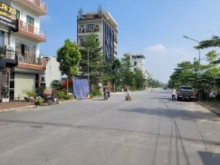 Bán đất tại Lai Xá, Kim Chung mặt tiền 4 m, vị trí siêu đẹp, đường rộng ô tô đỗ cửa, sổ đỏ sẵn sàng giao dịch