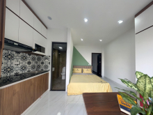 Bán tòa căn hộ cho thuê mới xây ngõ 268 Phạm Văn Đồng 5 tầng 60m2 giá 10,7 tỷ. LH 0912442669