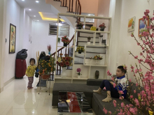 Cho thuê nhà Văn Quán, Hà Đông DT50m2 x 4 tầng 5PN ,Ngõ ô tô, Giá thuê 15tr/tháng.