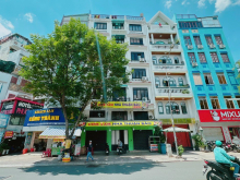 Bán nhà mặt tiền đường Nguyễn Chí Thanh P.3 Q.10, diện tích 4m x 14m, 3 lầu chỉ 22 tỷ