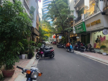 Cần Tìm Người Thuê Nhà Đẹp Kinh doanh phố Huỳnh Thúc Kháng, quận Đống Đa