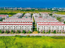 Chỉ 1,8 tỷ sở hữu Shop house chân để 7 chung cư ngay tại Tp Từ Sơn. Hỗ trợ 0% lãi xuất 2 năm.