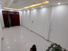 Bán Nhà Phố Thịnh Quang 38m2 x 5 tầng, 5 phòng ngủ đầy đủ công năng, nhà mới đón TẾT cùng Gia Đình, giá 4,5 tỷ có thương lượng