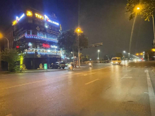 Mặt phố vip việt hưng, Long Biên thông số đẹp, vỉa vè thoáng kinh doanh đỉnh, 96m, 28 tỷ