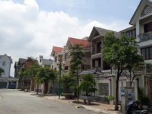 Bán biệt thự bán đảo Linh Đàm 256m2, mặt đường Nguyễn Duy Trinh siêu vip, nội thất đẹp, SĐCC