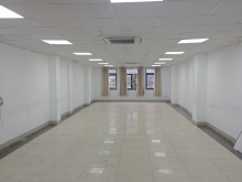 Cho Thuê Văn Phòng Phố Lê Duẩn 100m2 - 14tr/tháng