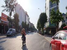 Trâu Quỳ, trung tâm quận Gia Lâm, 60m2, đường 10m mà chỉ 6x tr.m2 thôi ư. Lh 0989894845