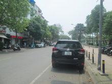 Mặt phố Hoàng Như Tiếp sầm uất gần BV Tâm Anh, gần phố Nguyễn Văn Cừ, MT rộng 105m2 chỉ 20.9 tỷ.