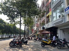 2x99 tr sở hữu căn hộ cao cấp 81m2 tại trung tâm phường Trâu Quỳ, Gia Lâm, Hà Nội. Lh 0989894845