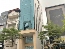 Bán tòa nhà VP 9 tầng Phố Tôn Đức Thắng DT 113m2 lô góc. Giá 75 tỷ