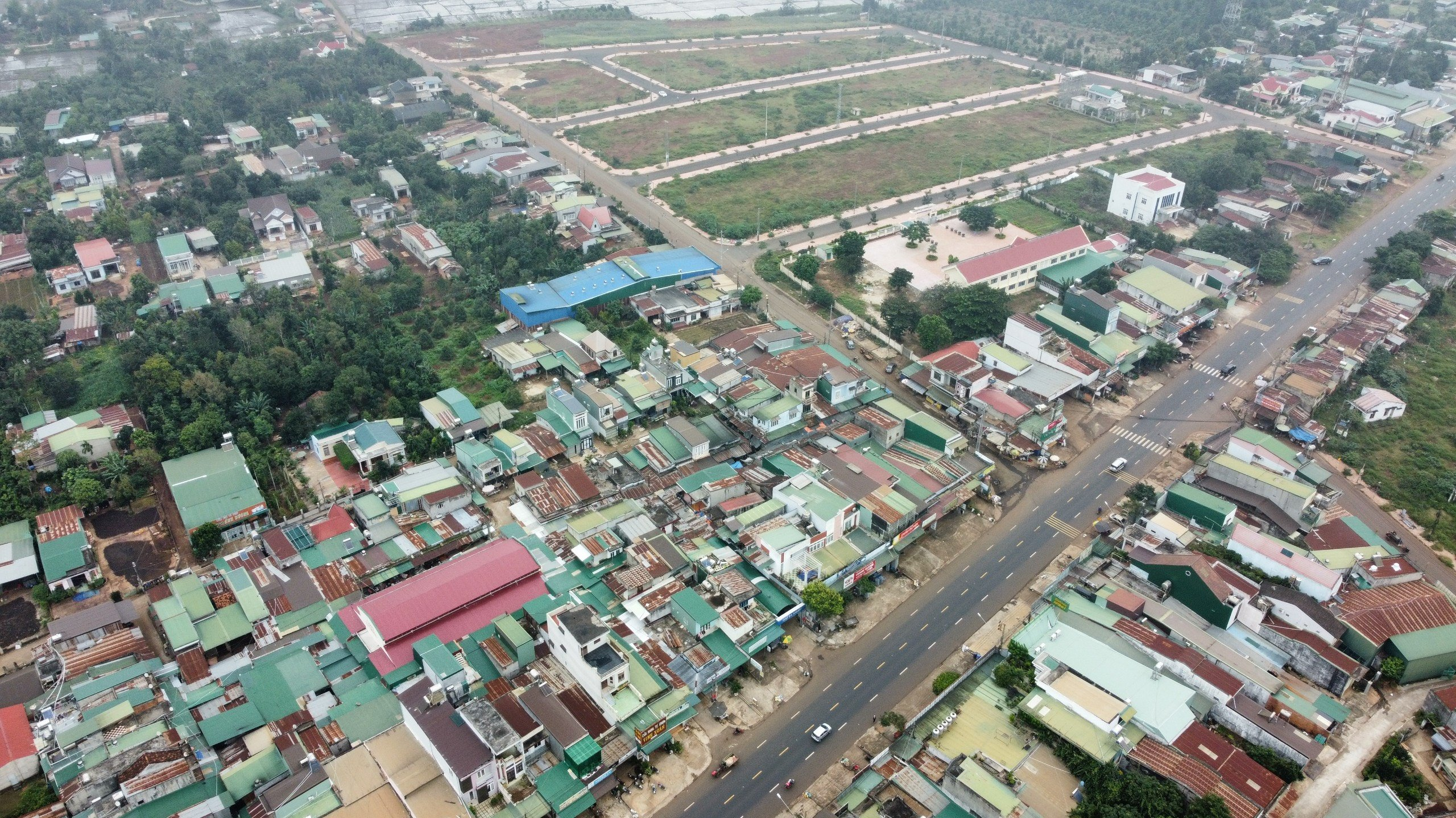 Bán đất nền V.I.P tại khu dân cư Ea Knuec Dak Lak ( sổ đỏ chính chủ)