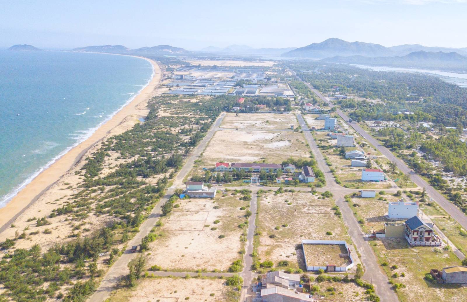Cơ hội X2, X3 đầu tư đất mặt biển Xuân Hải Phú Yên 1ty68/90m2 có sổ