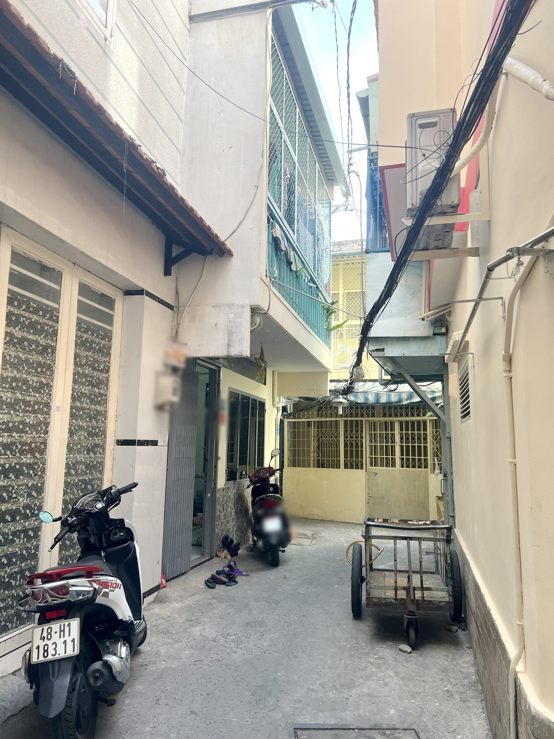 Nhà bán hẻm rộng đối diện chợ Nguyễn Thị Tần, P.2, Q.8 giá 2.98 tỷ TL