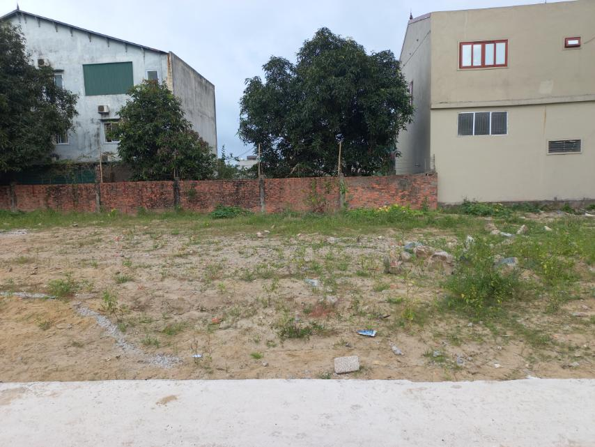 Bán đất 75,7 m2 xóm Mỹ Trung xã Hưng Lộc TP Vinh