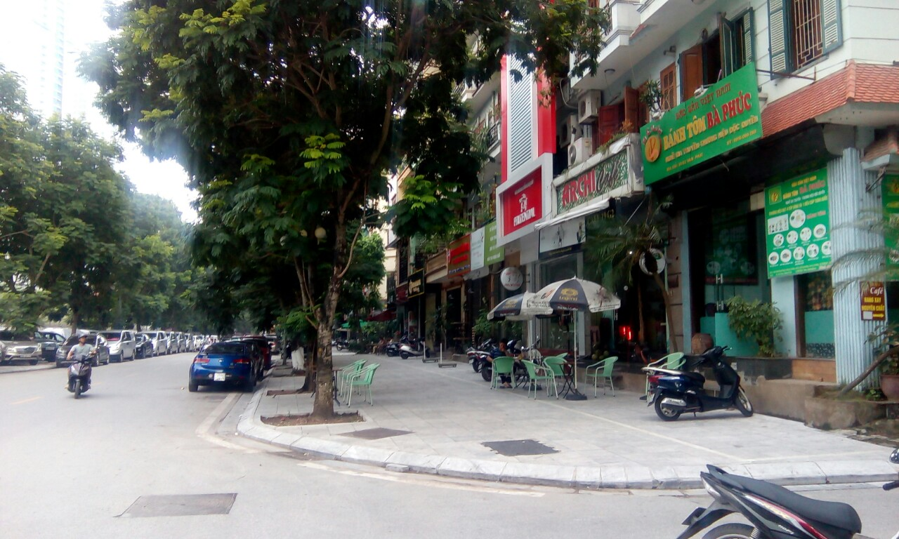Bán nhà mặt phố Vạn Phúc Van Bảo Ba Đình Hà Nội kinh doanh.