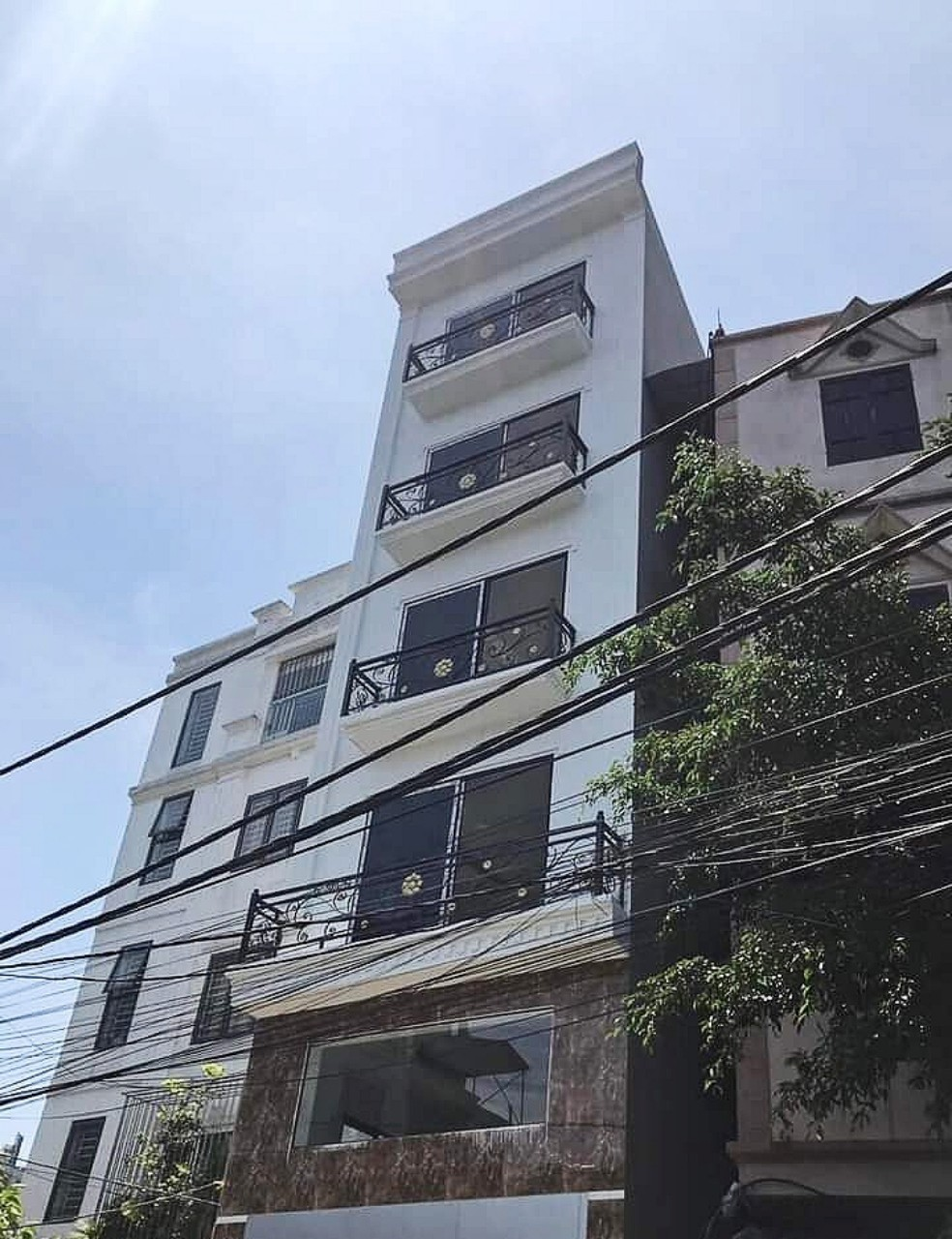 Cần bán nhà gần Đại Thanh Thanh Trì, 6 tầng, giá nhỉnh 3 tỷ, ô tô vào nhà, kinh doanh tốt