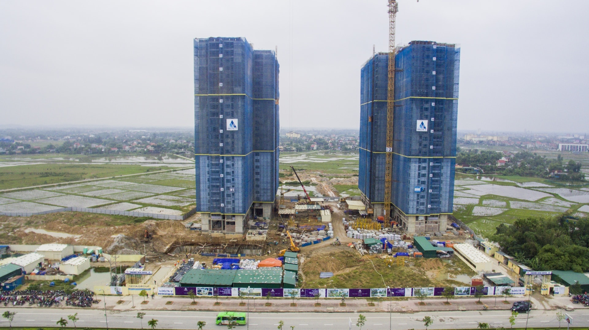 Thực tế tiến độ thi công 2 tòa tháp C1 và C2 dự án Vinhomes New Center giữa tháng 12/2018